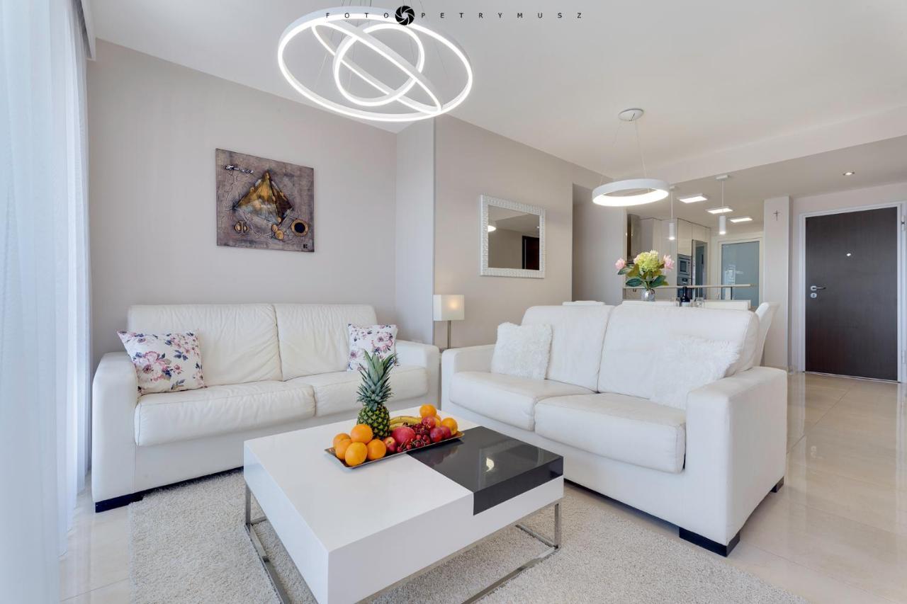 Sea Senses Skyline Torrevieja Apartment Bagian luar foto
