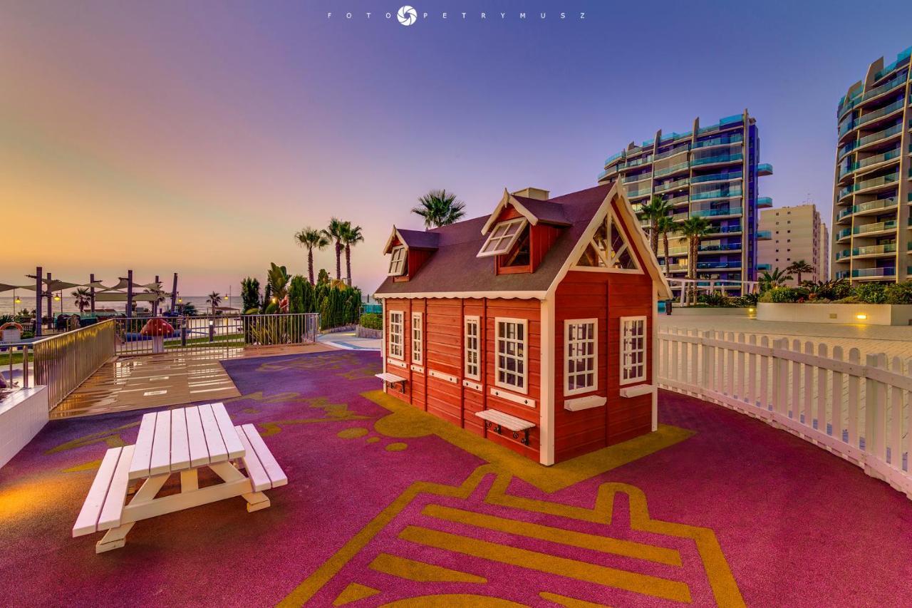 Sea Senses Skyline Torrevieja Apartment Bagian luar foto